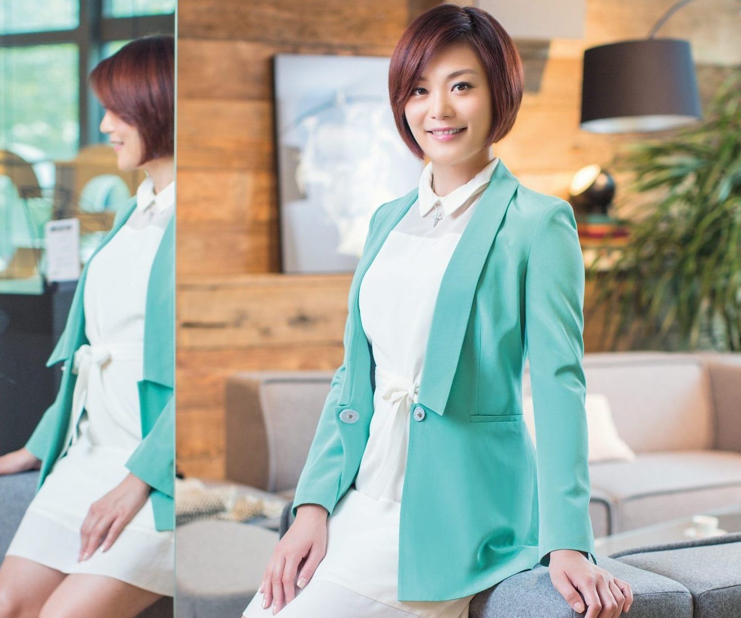 白婷院長高清照片 scaled e1679553083655