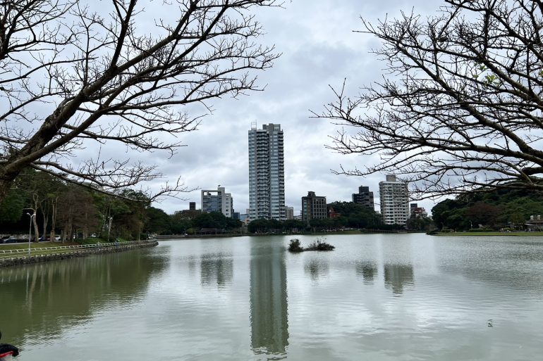 碧湖水岸豪宅「碧湖畔」台灣房屋提供