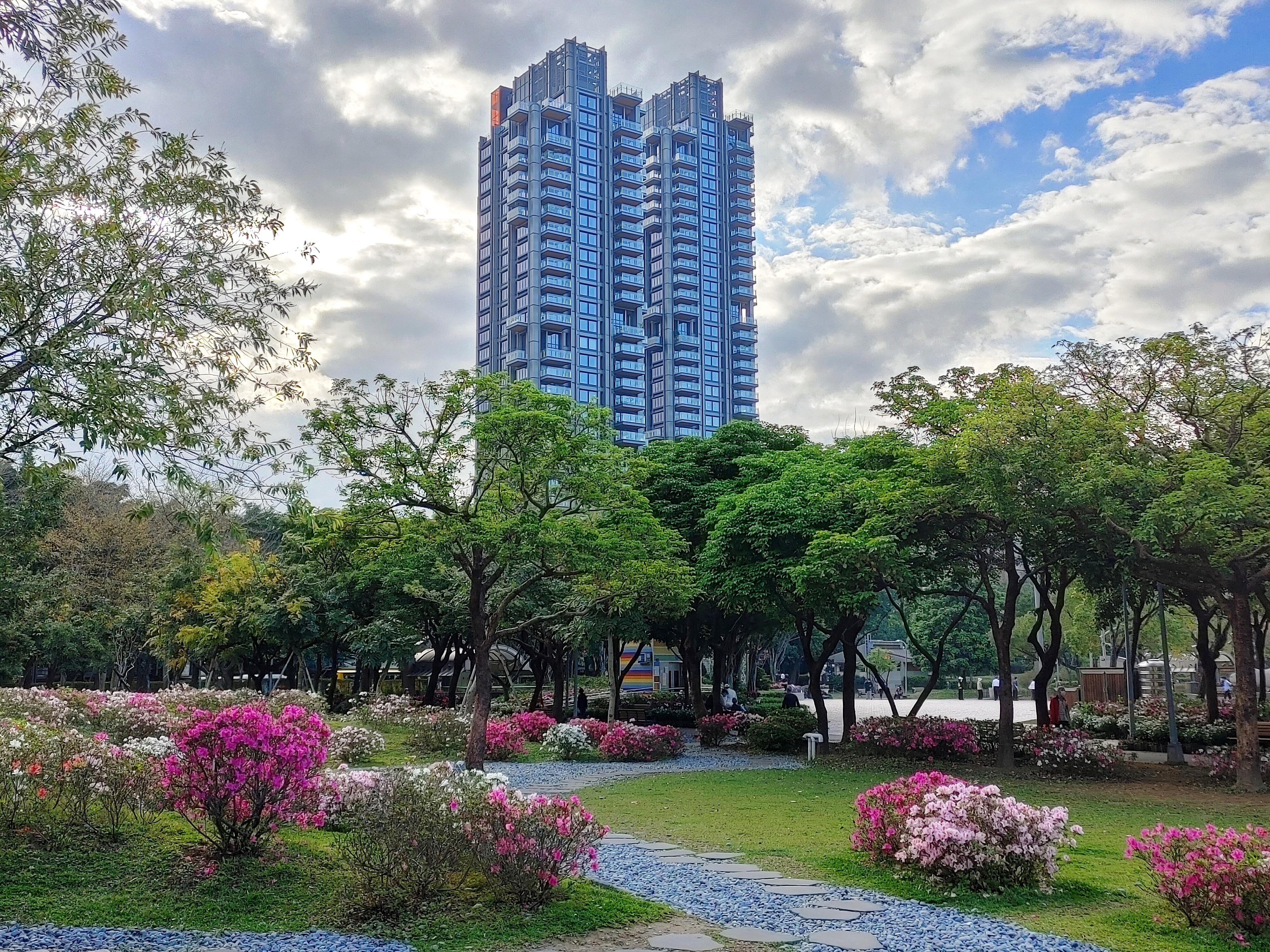 one park taipei 信義聯勤 台灣房屋提供