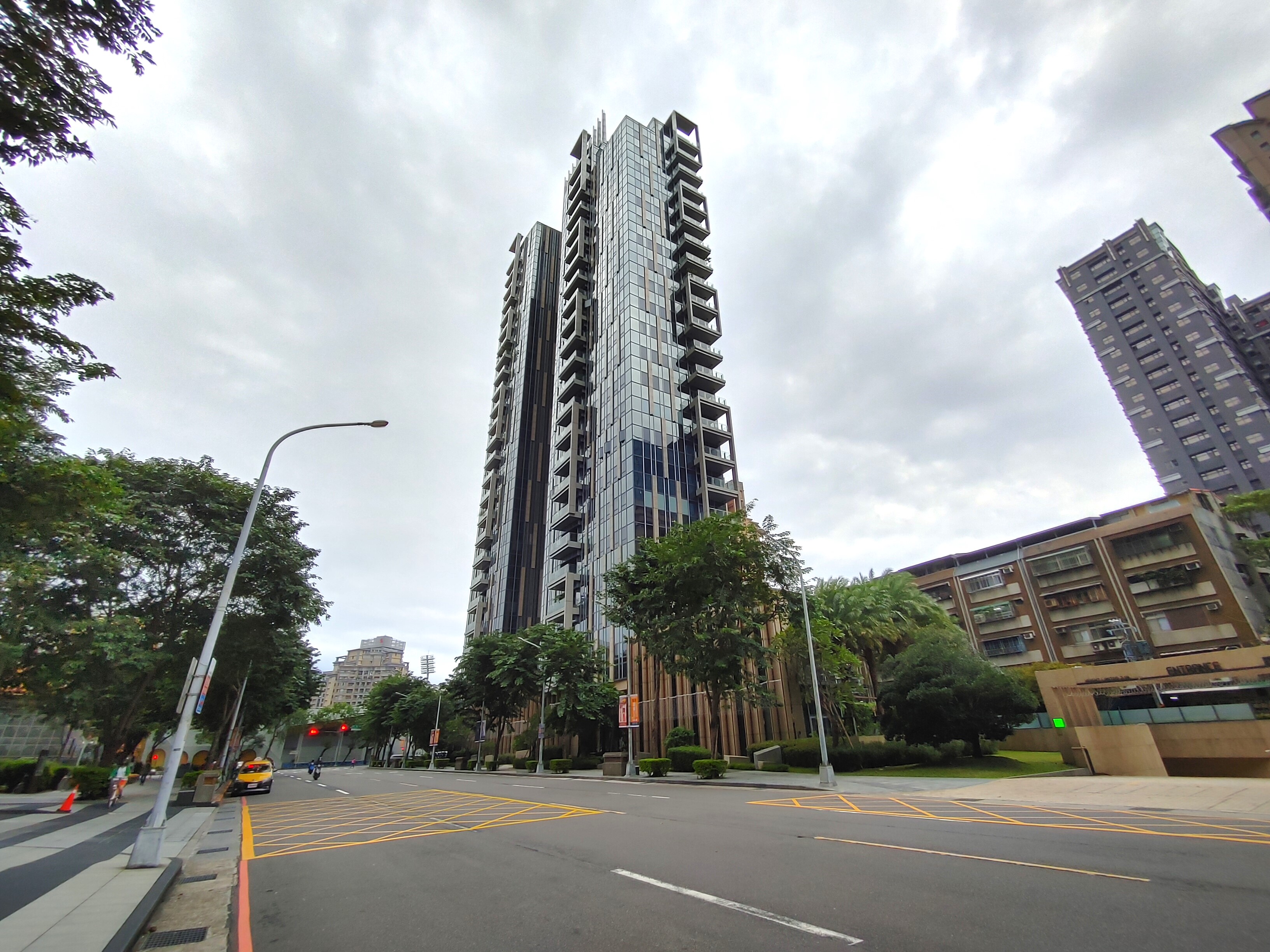 謙岳台灣房屋提供
