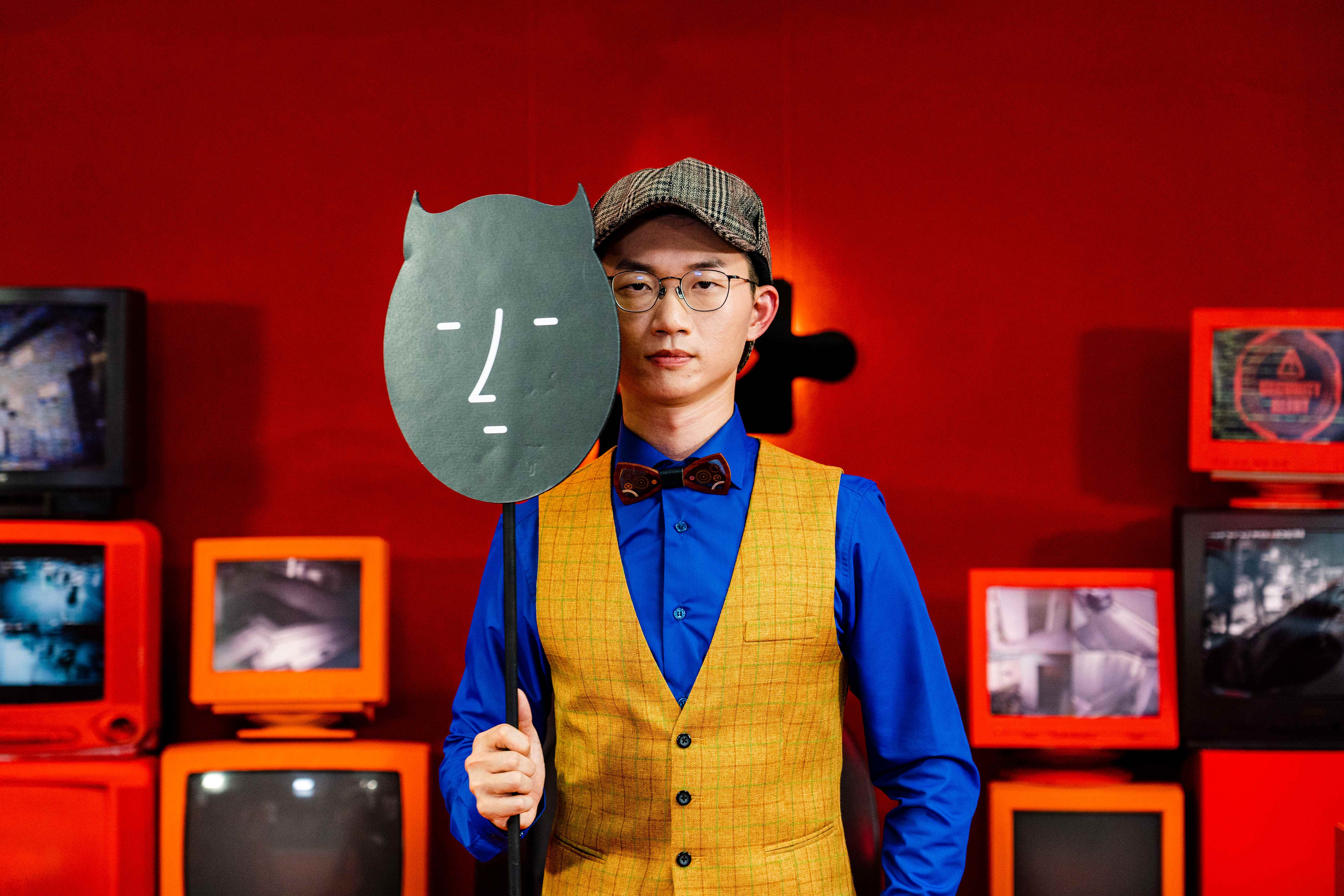 視網膜錄製《成仁高中偵探社》到半夜收工也覺得超幸福。小公視提供